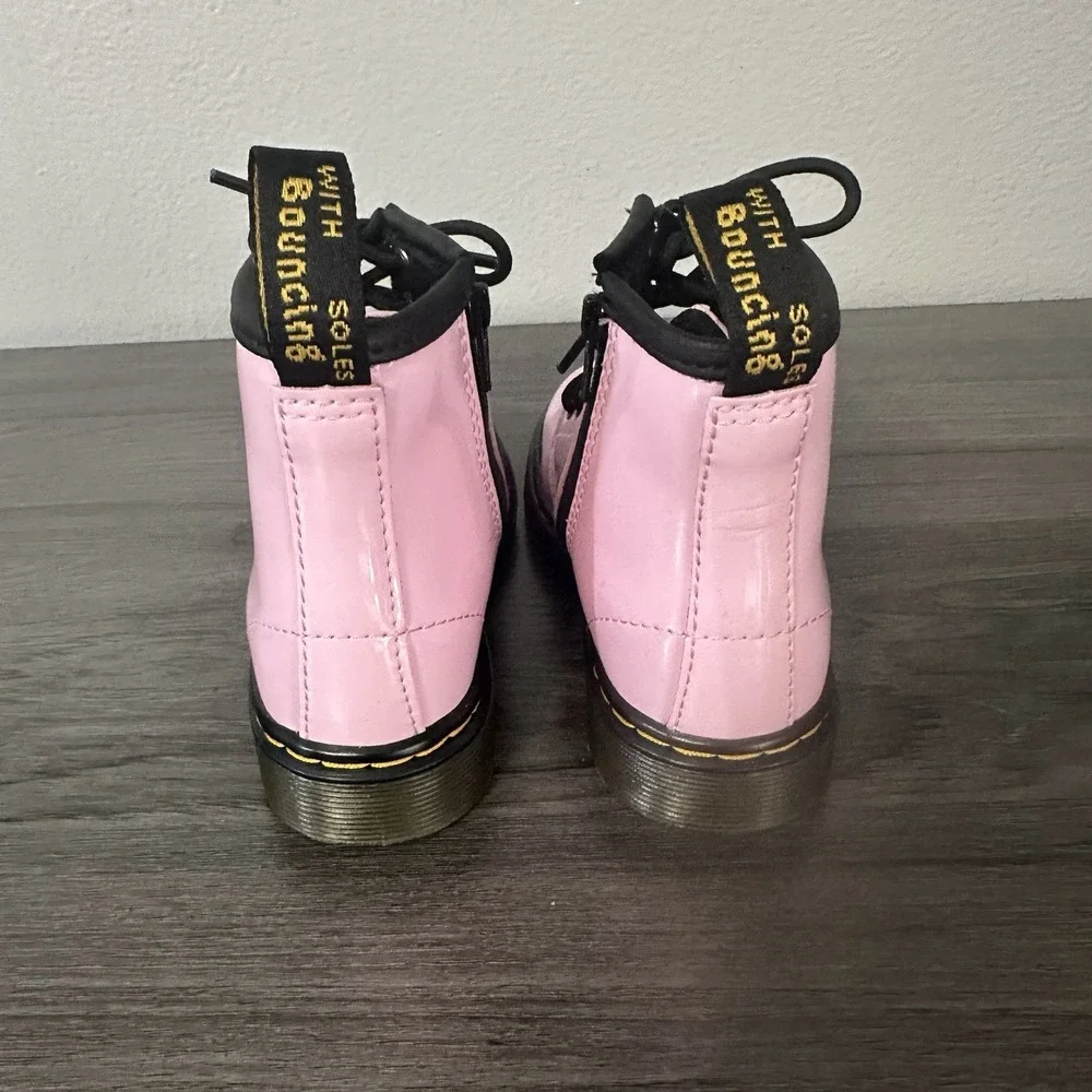 Dr. Martens Kids 1460 Toddler Size 9 Pink Patent Combat Boots Side Zip